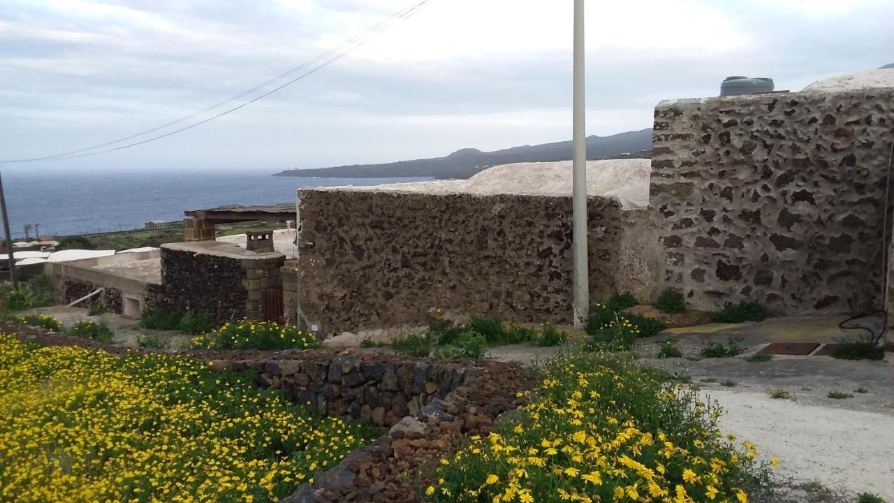 Karuscia Villa Pantelleria Exterior photo